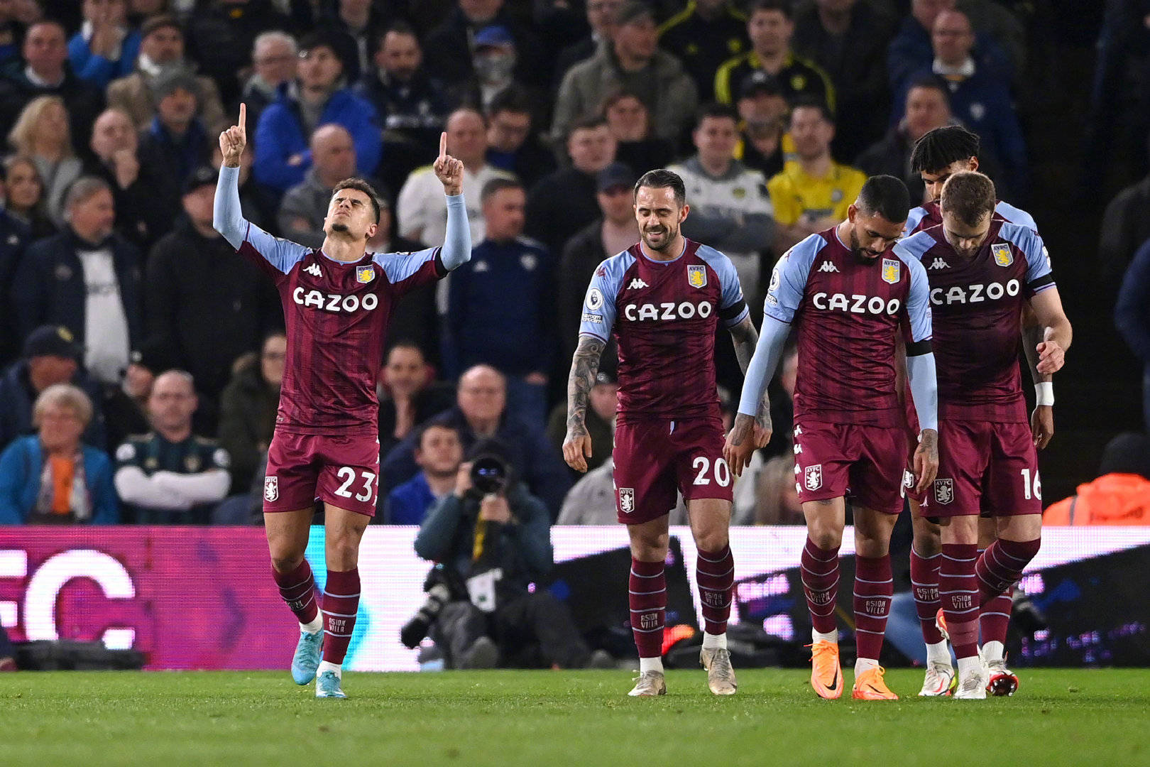 队亮出新的 队亮出新的